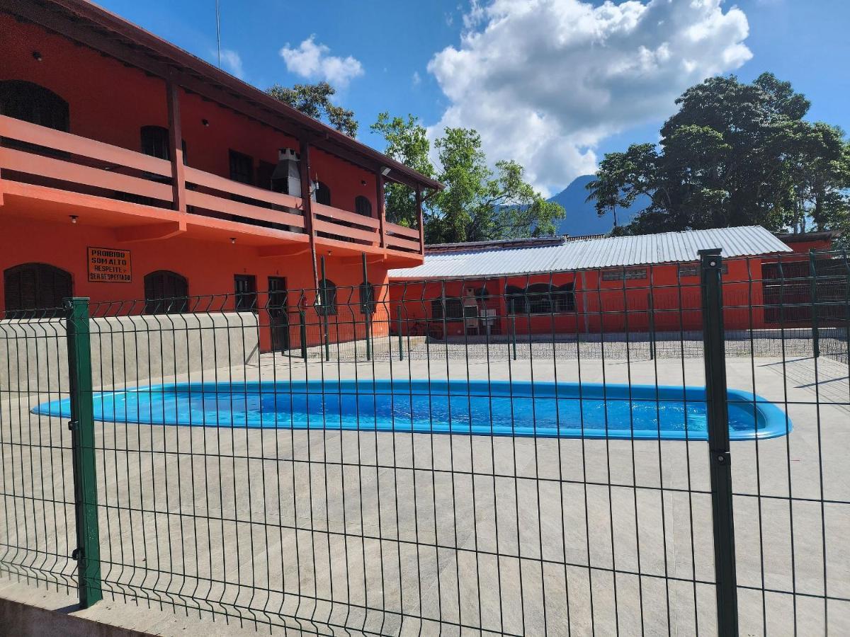 0001.09 - Maranduba - Chale Terreo - 1 Dormitorio - 6 Pessoas - 2 Quadras Do Mar - Piscina - Wi-Fi Ubatuba Exterior photo